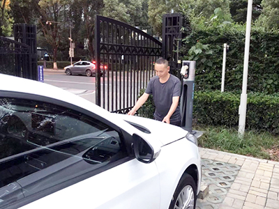 E:2023.77.20【助力大运】大车小车齐上阵，，，，，，大运会运输包管准备事情更进一步官网20230720-01-一定发长运三运司.jpg