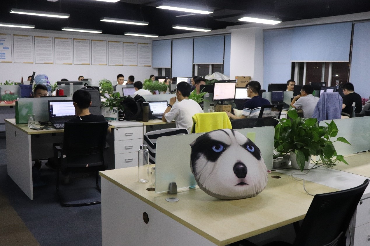 夜幕降暂时，，，，，，看得见的光
