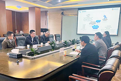 四川港投云港科技有限公司董事长、总司理叶昕到一定发运业考察交流